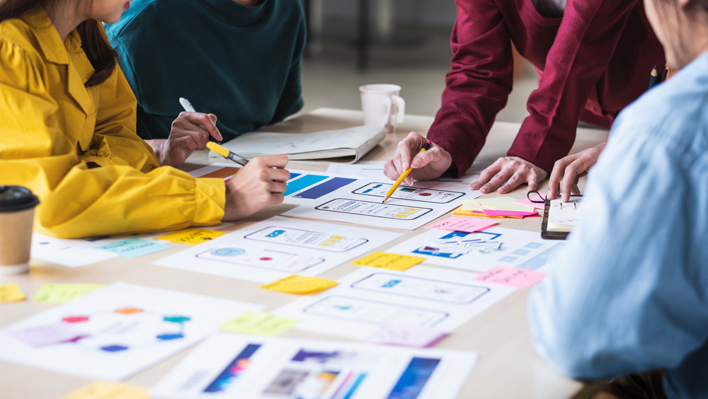 people brainstorming on the ux design