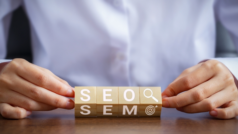 Working Towards a Common Goal: How SEM & SEO Work Together